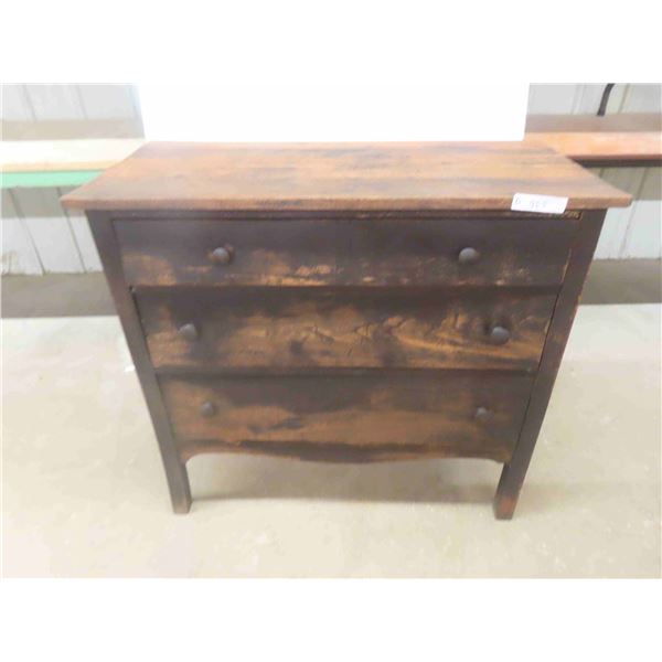 3 Drawer Dresser 35'' x 32'
