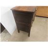 Image 4 : 3 Drawer Dresser 35'' x 32'