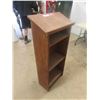 Image 1 : Wood Podium 48'' x 21 1/2'' x 11'' 