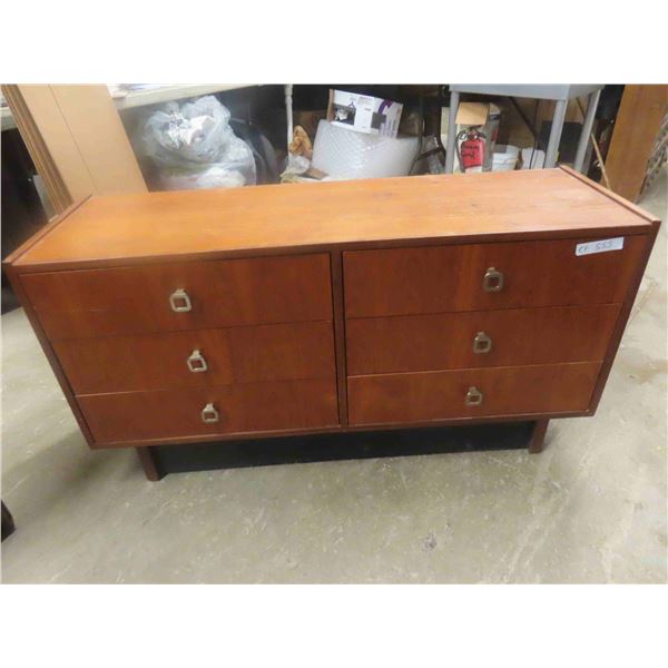 Dresser with 6 Drawers 25'' x 49'' x 16'' 
