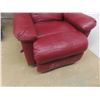Image 5 : Leather/Leather Style Reclining Chair 