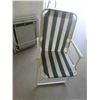 Image 2 : 4 Folding Lawn Chairs