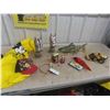 Image 1 : Wind Up Drummer, Metal Horse, Tiels Mickey Hat , 