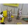 Image 5 : Wind Up Drummer, Metal Horse, Tiels Mickey Hat , 