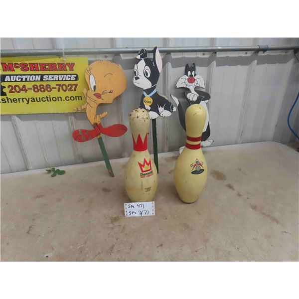 2 Bowling Pins, 3 Wood Looney Tunes Yard Ornaments