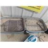 Image 11 : Air Canada Jazz Carry On, 2 Fans, Dust Buster