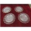 Image 5 : 14 Pieces Pressed Glass 1902 Mahattan Pattern.