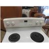 Image 2 : Amana Stove 