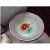 Image 3 : Enamel Tray & Bowl, Electric Hand Mixers, Sifter, Baskets