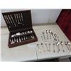 Image 1 : 52pcs Silverware  with Chest 