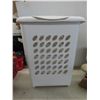 Image 2 : Electric Heater 960 Watts , Clothes Hamper , Sleeve Iron Board 