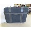 Image 2 : 2 Suit Cases 