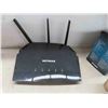 Image 8 : 3 Deco Speakers, Dlink, Netgear Router Networking 