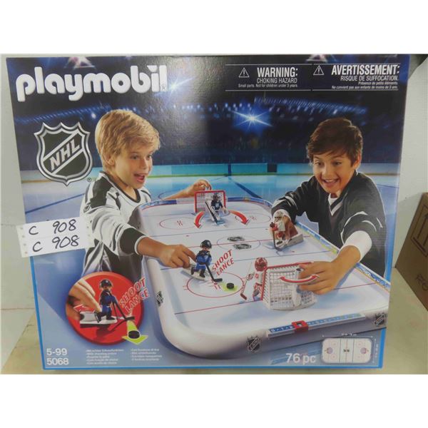 PLAYMOBIL NHL Locker Room Play Box - New or Store 