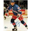 Image 1 : WAYNE GRETZKY SIGNED 8X10 PHOTO BECKETT COA