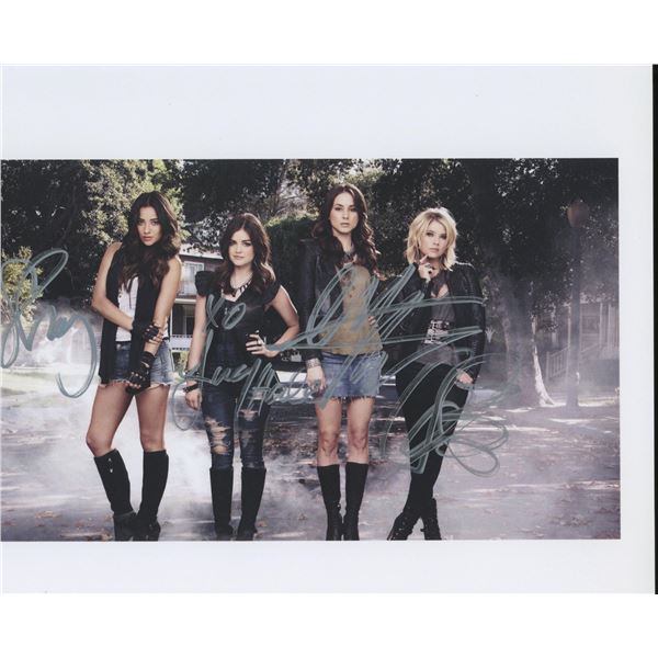 Pretty Little Liars signed cast photo