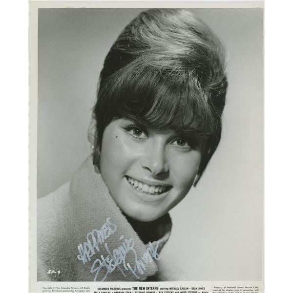 Hart to Hart Stefanie Powers signed photo