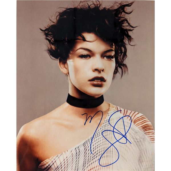 Resident Evil Milla Jovovich signed photo
