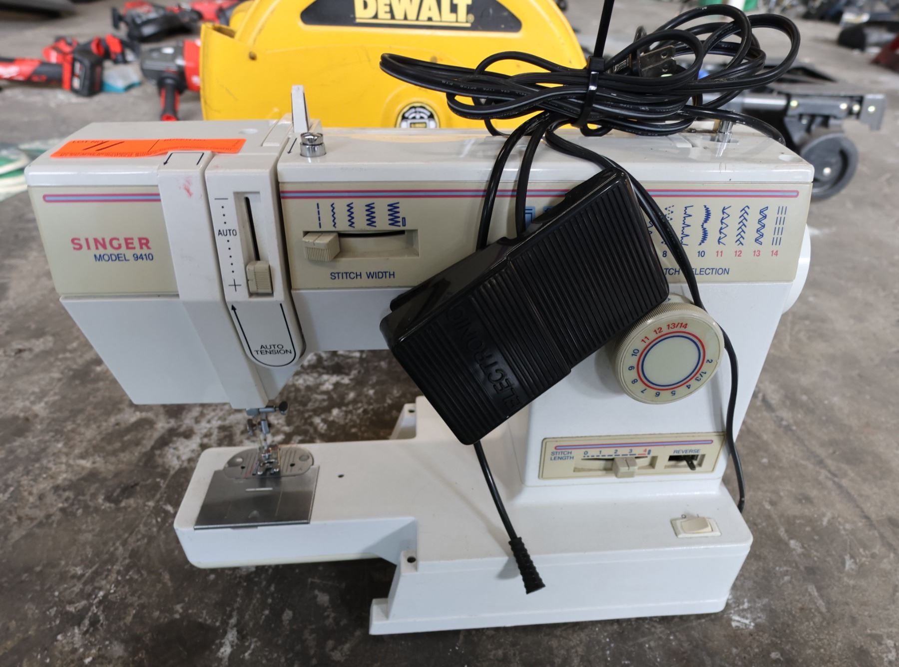 Singer 9410 Sewing Machine Essential Features and Capabilities Singer 9410 Sewing Machine Essential Features and Capabilities