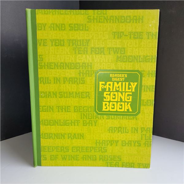 Readers Digest Family Song Book