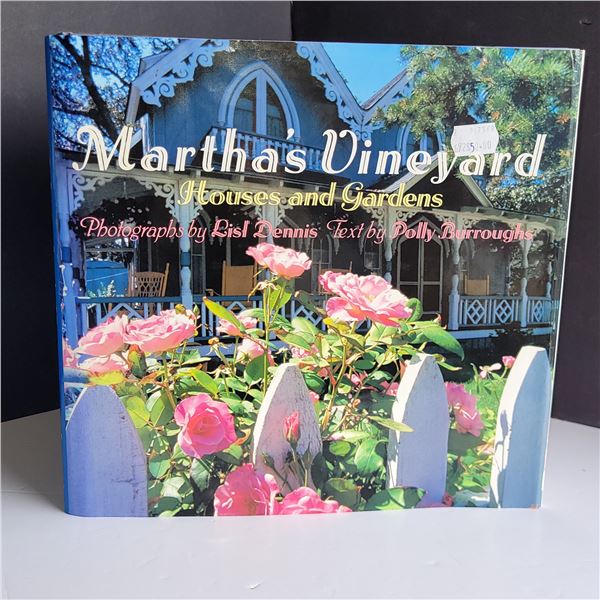 Marthas Vineyard Houses & Gardens