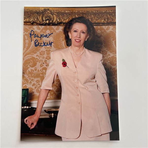 Margaret Beckett signed photo