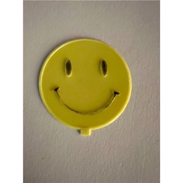 Happy face disc