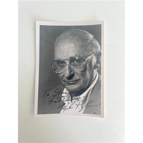 Newspaper columnist Mike Royko signed photo