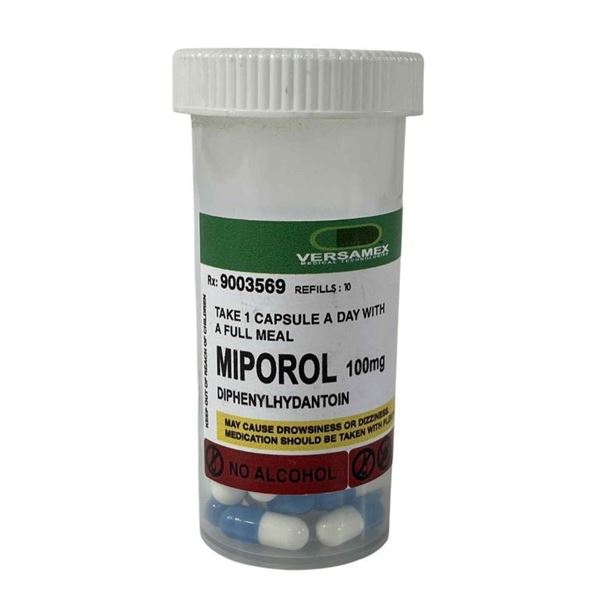 Elysium (2013) - Matt Damon's Hero Miporol Bottle with Pills