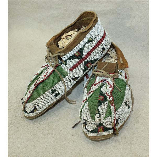 Sioux Beaded Mocassins