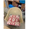 Image 8 : Wicker Patio Set Sofa 2 Chairs Table and Cushions
