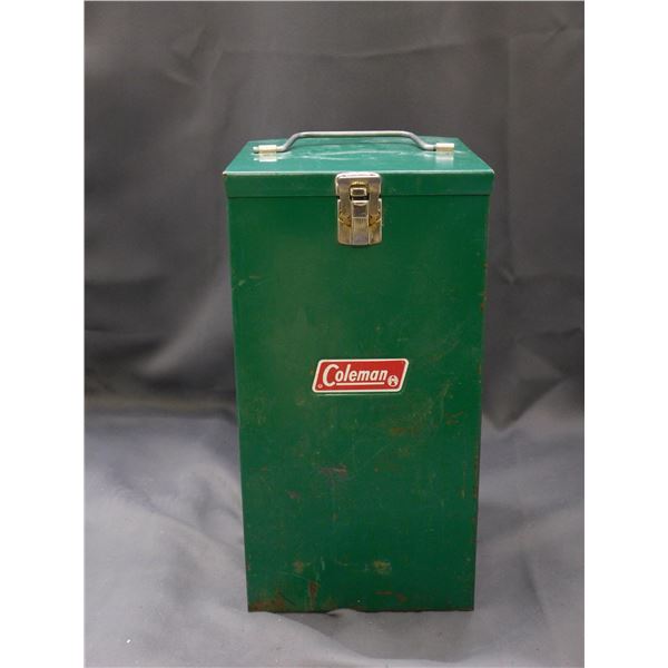 Easi Lite Coleman Lantern with Metal Carrying Case.