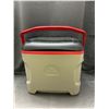Image 1 : Igloo Camping Cooler Ice Box