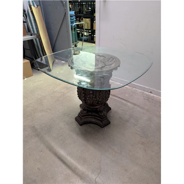 Pedestal Base Glass Top Table