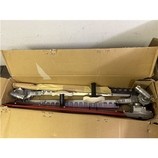 TR2300 Agricultural Trimming Blades?