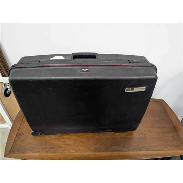 Delsey Luggage Suitcase Hardshell Wheels 28"*20"*9"