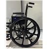 Image 2 : FAUTEUIL ROULANT PLIABLE MEDLINE
