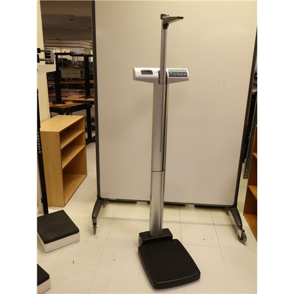 BALANCE NUMÉRIQUE HEALTH-O-METER #500KL cap:550 LBS