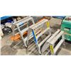 Image 2 : GROUP OF 4 ALUMINUM FLAT TOP SAWHORSES
