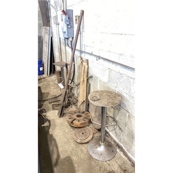 ASSORTED METAL PARTS & SCRAP