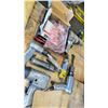 Image 3 : GROUP OF 7 ASSORTED PNEUMATIC AIR TOOLS