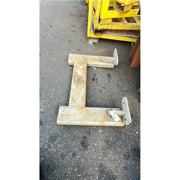 10,000 LBS. CAPACITY FORKLIFT/TELEHANDLER LIFTING ARM