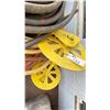 Image 3 : PALLET OF INDUSTRIAL HOSES & METAL HOSE REEL