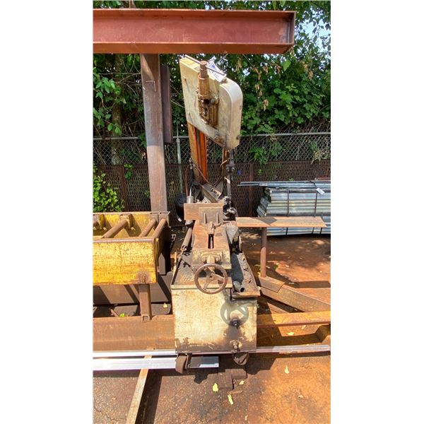 HOUSE OF TOOLS  10" HYDRAULIC METAL CUTTING HORIZONTAL BANDSAW