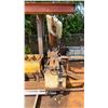 Image 1 : HOUSE OF TOOLS  10" HYDRAULIC METAL CUTTING HORIZONTAL BANDSAW
