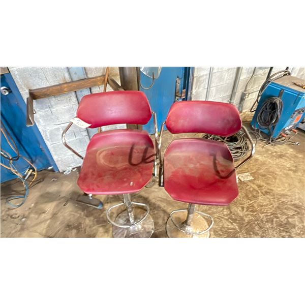 ADJUSTABLE GAS LIFT CHAIRS