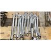 Image 2 : APPROX 14 LARGE HEAVY DUTY COMBINATION WRENCHES