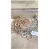 Image 4 : ASSORTED CHAINS & LIFTING CHAINS
