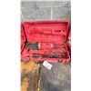 Image 3 : MILWAUKEE 1 1/2" SUPER HAWG ELECTRIC GRINDER IN HARD TRANSPORT CASE