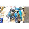 Image 2 : GROUP OF 4 MAKITA GRINDERS